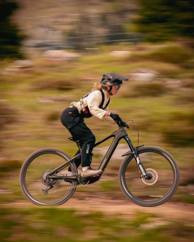 FACES OF STEPPENWOLF // Anna Hartmann @anna.hrt02 Meet Anna, our Team Rider. Future teacher. Deep Bavarian roots. Big sm